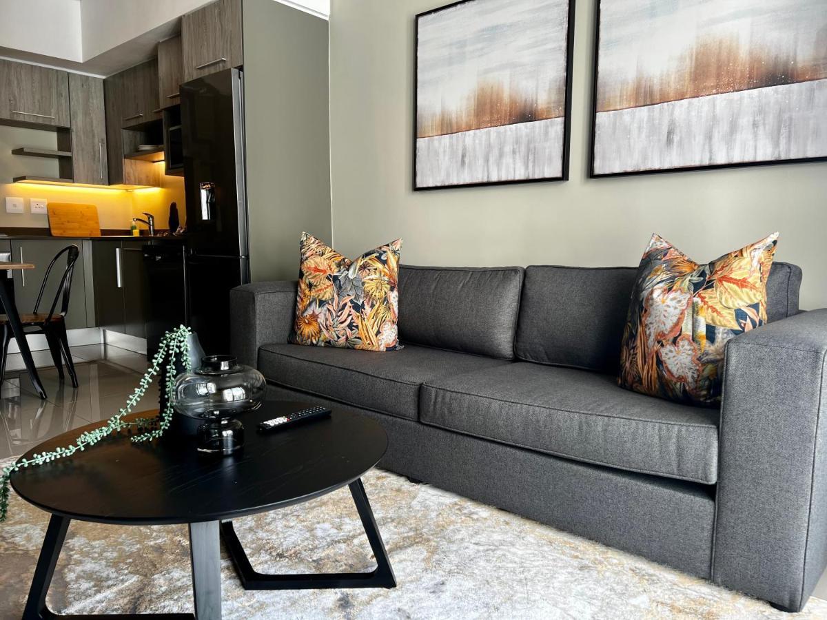 The Tyrwhitt Rosebank Apartments (Adults Only) Johannesburg Esterno foto