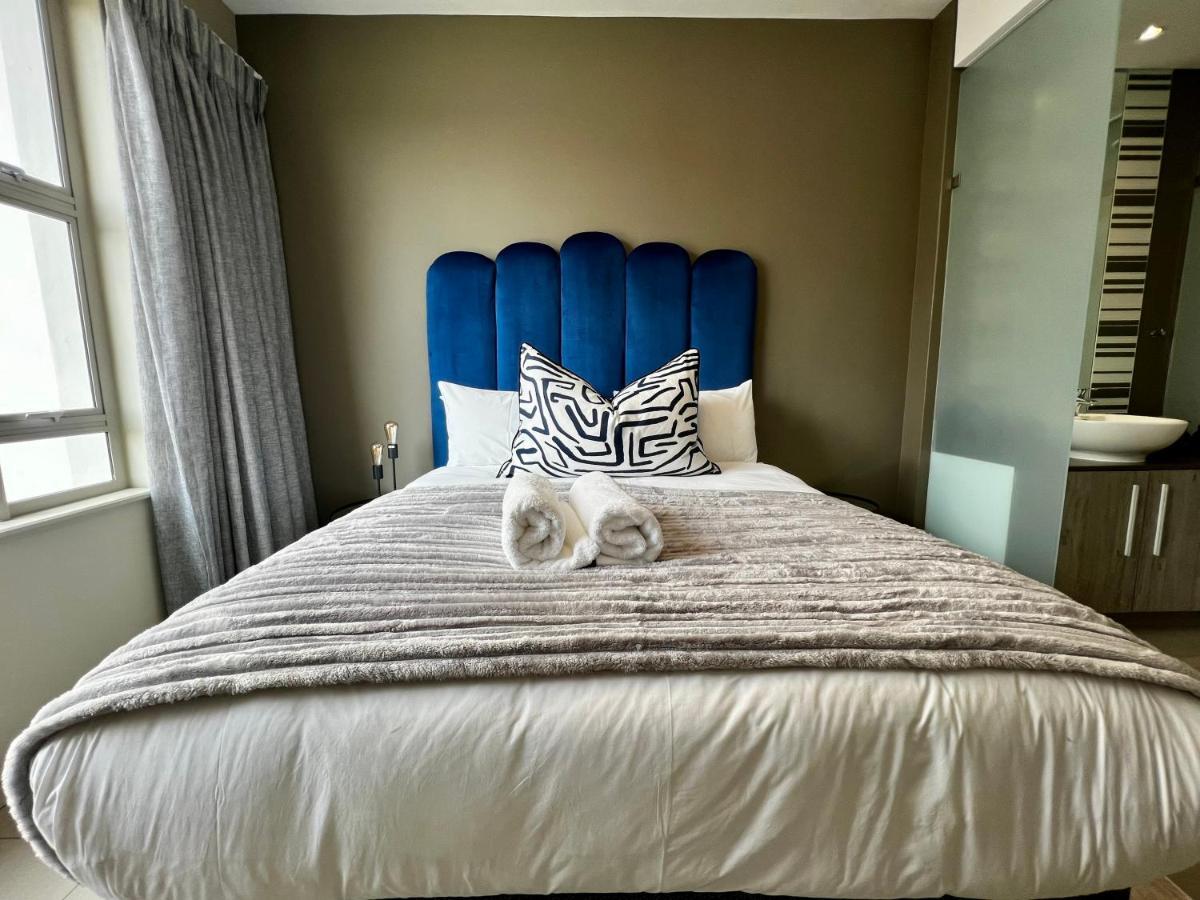 The Tyrwhitt Rosebank Apartments (Adults Only) Johannesburg Esterno foto